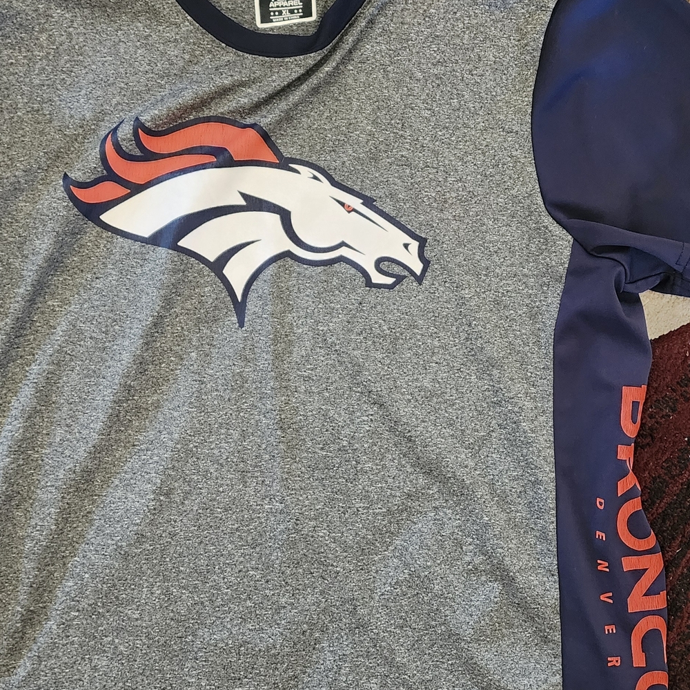 Denver Broncos Gray and Blue T-Shirt